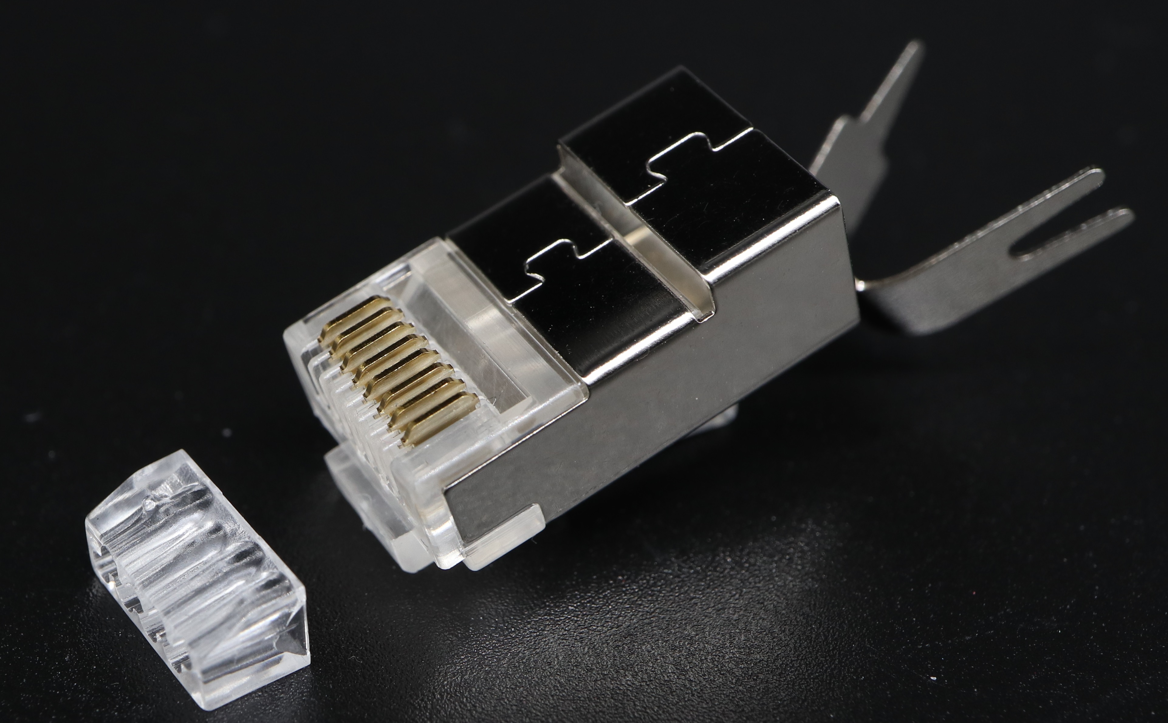 P8-069 - C6A 8P8C-F STP-1.4mm/7.0mm RJ45 Modular Plug - Plug Master Industrial Co., Ltd.